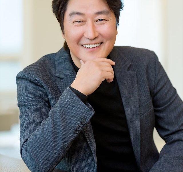 Who is the famous Korean movie star “Song Kang-ho”