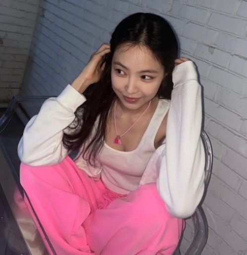 Son Na Eun took a shocking selfie that she’s never done before